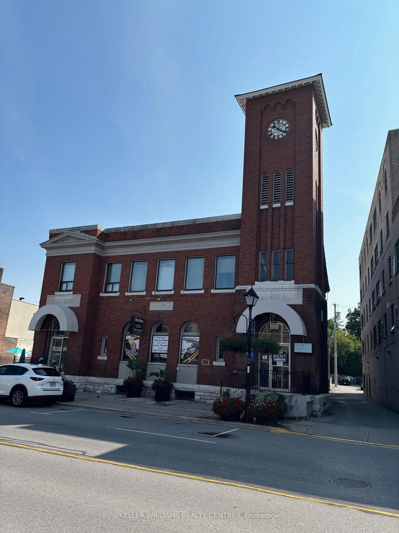 11 - 15213 Yonge St, Aurora, L4G 1L8 | Image 2