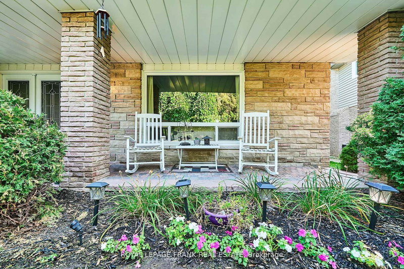 7 Judy Crt, Markham, L3P 3R8 | Image 3