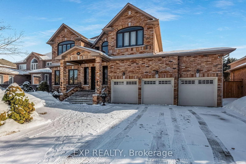 598 Lyman Blvd, Newmarket, L3X 1V9 | Image 2