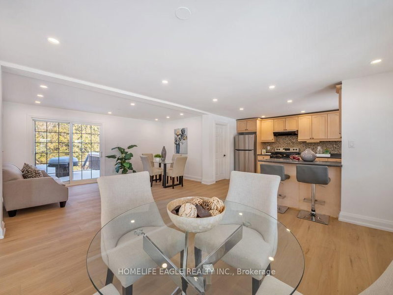 4566 Lloydtown-Aurora Rd, King, L7B 0E3 | Image 2