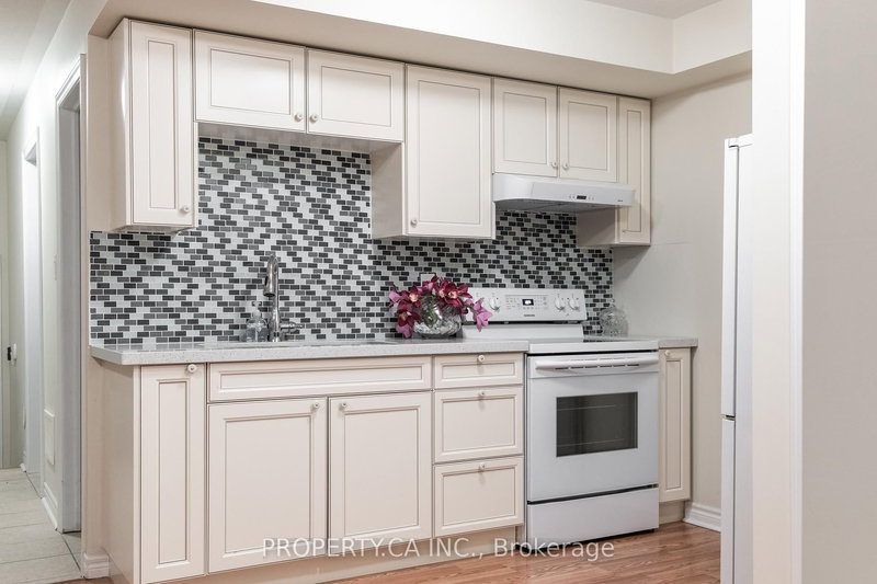 Lower - 70 Grand Trunk Ave, Vaughan, L6A 0X8 | Image 2