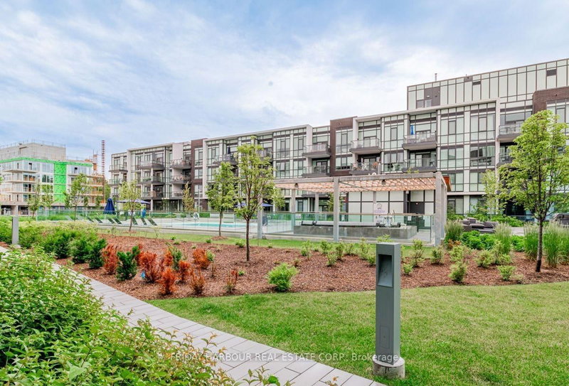 126 - 415 Sea Ray Avenue