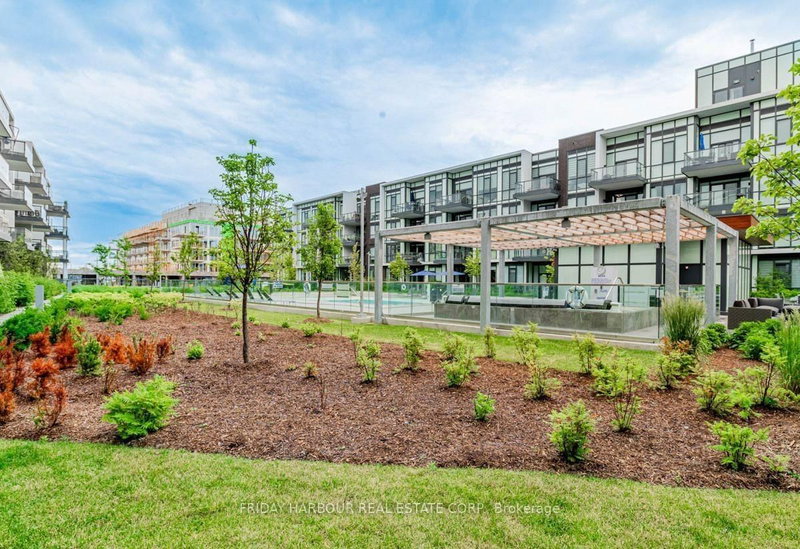 126 - 415 Sea Ray Avenue