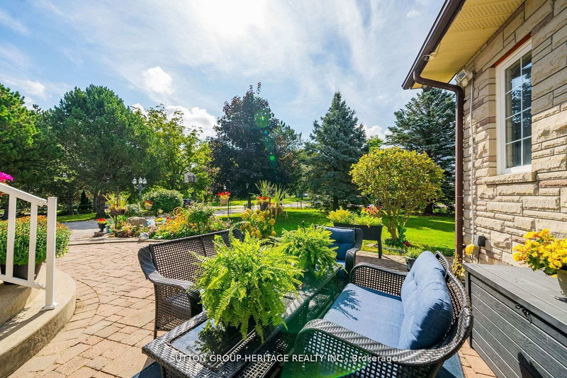 3944 19th Ave, Markham, L6C 1M2 | Image 3