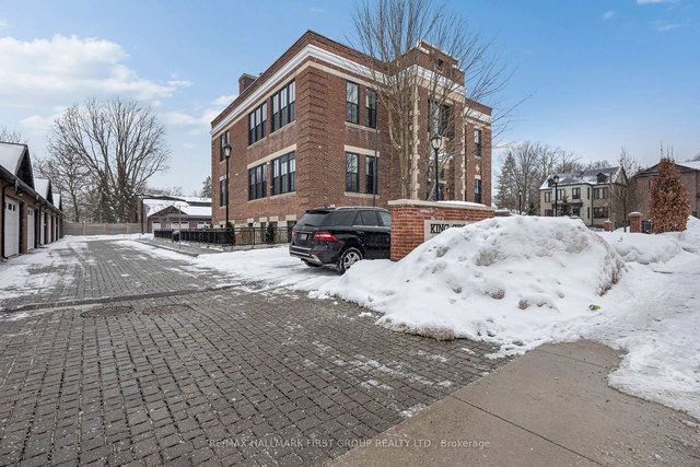 304 - 400 Park Avenue