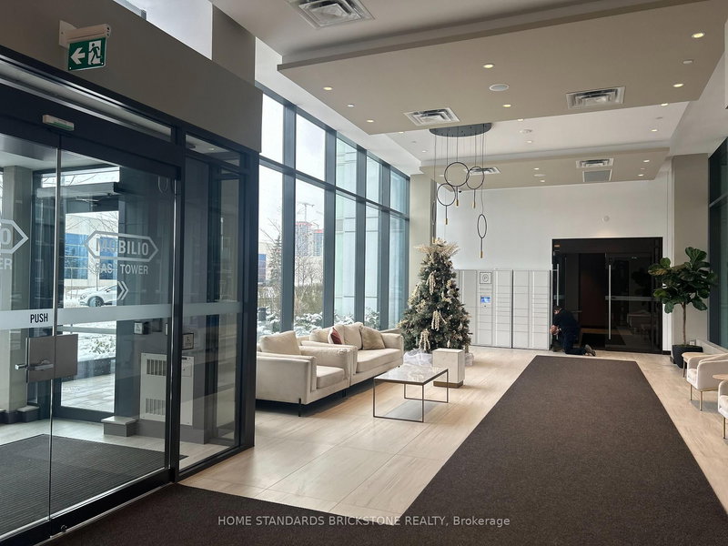 home for lease on 1009-38 Honeycrisp Crescent