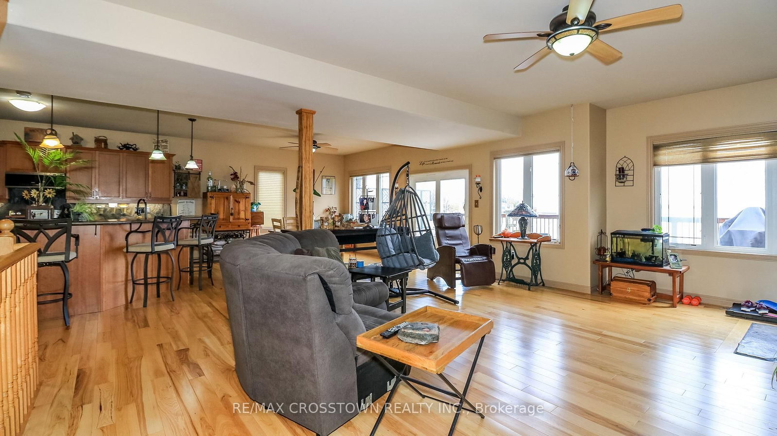 Detached House for sale at 2325 Crystal Beach Road, Innisfil, Ontario, L9S 3W8 - Alcona - MLS: N12831216