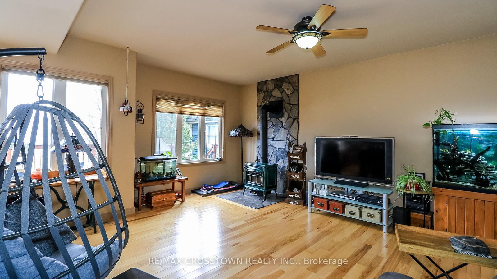 Detached House for sale at 2325 Crystal Beach Road, Innisfil, Ontario, L9S 3W8 - Alcona - MLS: N12831216