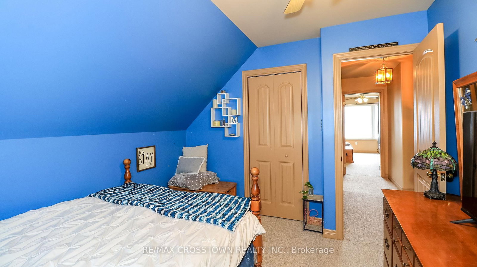 Detached House for sale at 2325 Crystal Beach Road, Innisfil, Ontario, L9S 3W8 - Alcona - MLS: N12831216