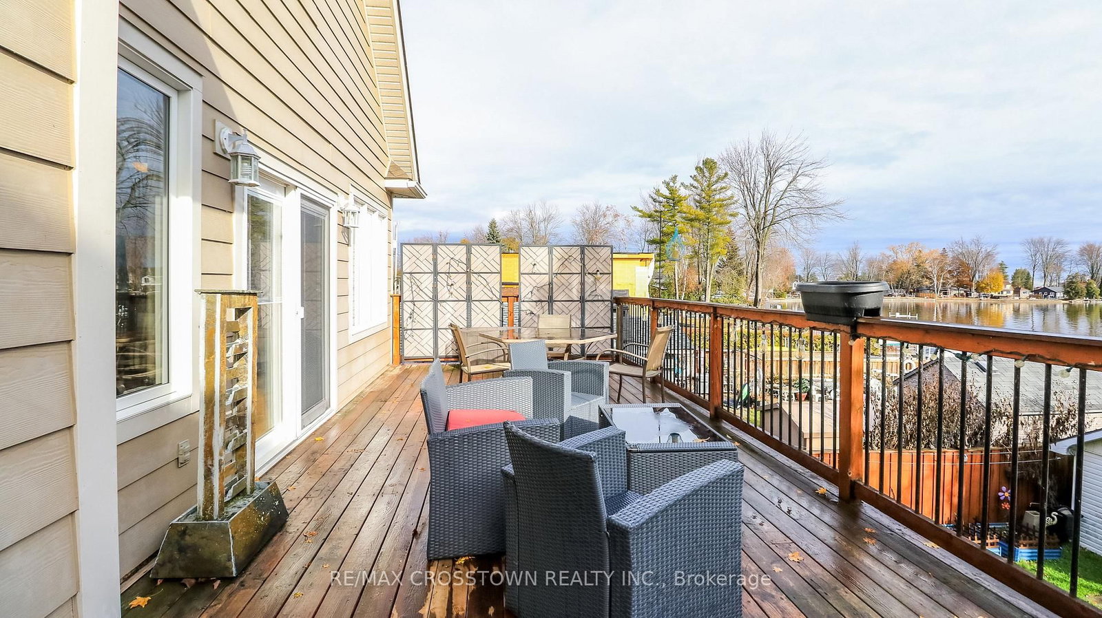 Detached House for sale at 2325 Crystal Beach Road, Innisfil, Ontario, L9S 3W8 - Alcona - MLS: N12831216