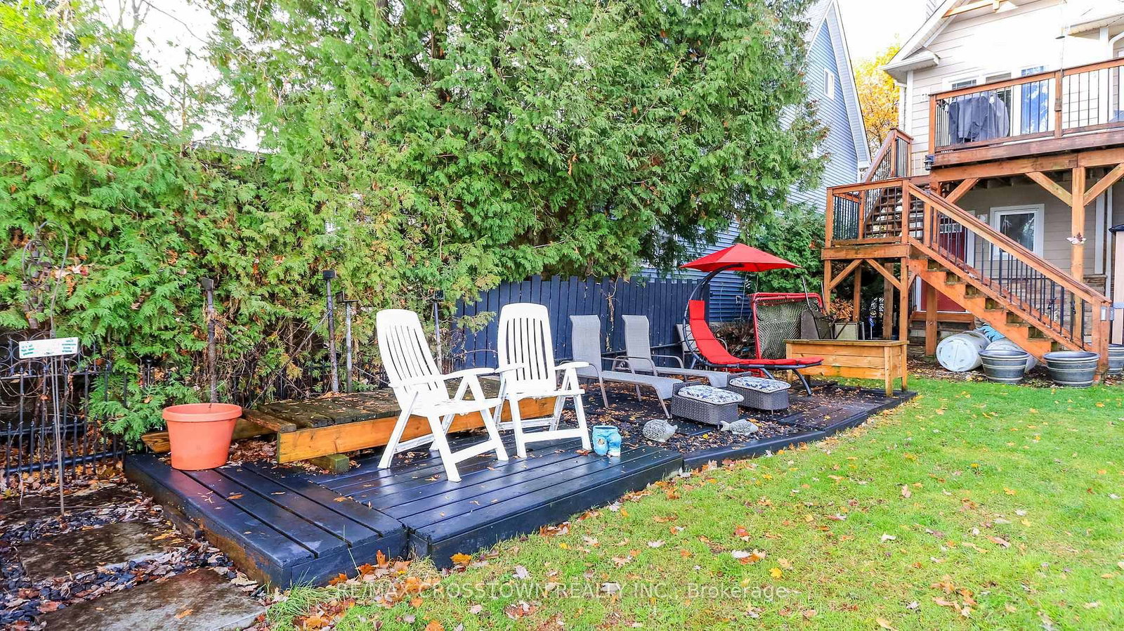 Detached House for sale at 2325 Crystal Beach Road, Innisfil, Ontario, L9S 3W8 - Alcona - MLS: N12831216