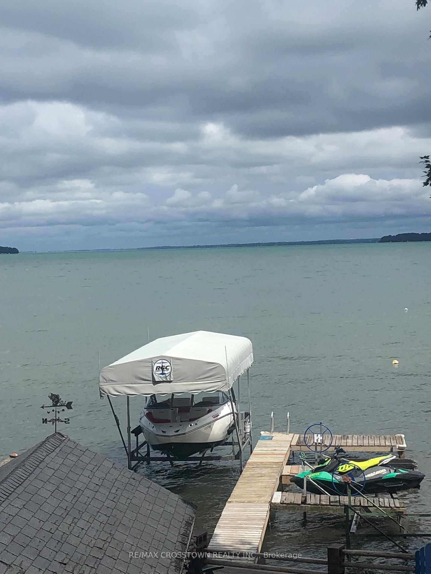 Detached House for sale at 2325 Crystal Beach Road, Innisfil, Ontario, L9S 3W8 - Alcona - MLS: N12831216