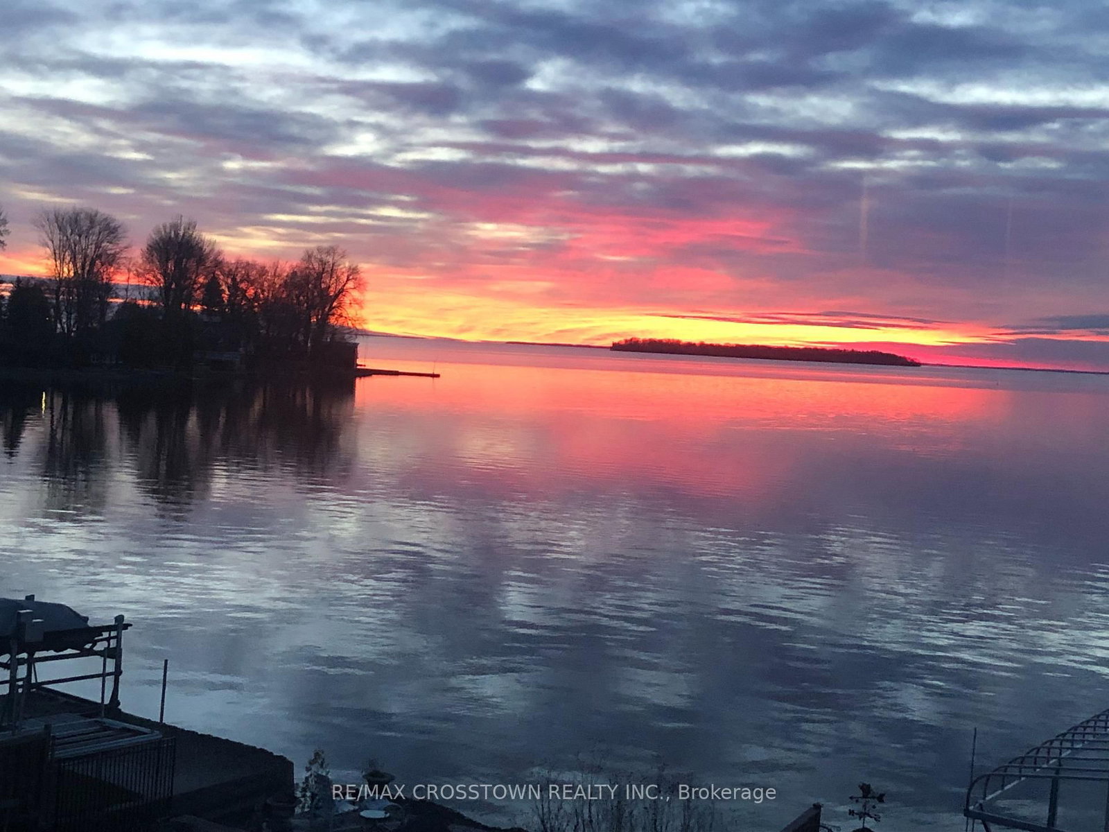 Detached House for sale at 2325 Crystal Beach Road, Innisfil, Ontario, L9S 3W8 - Alcona - MLS: N12831216