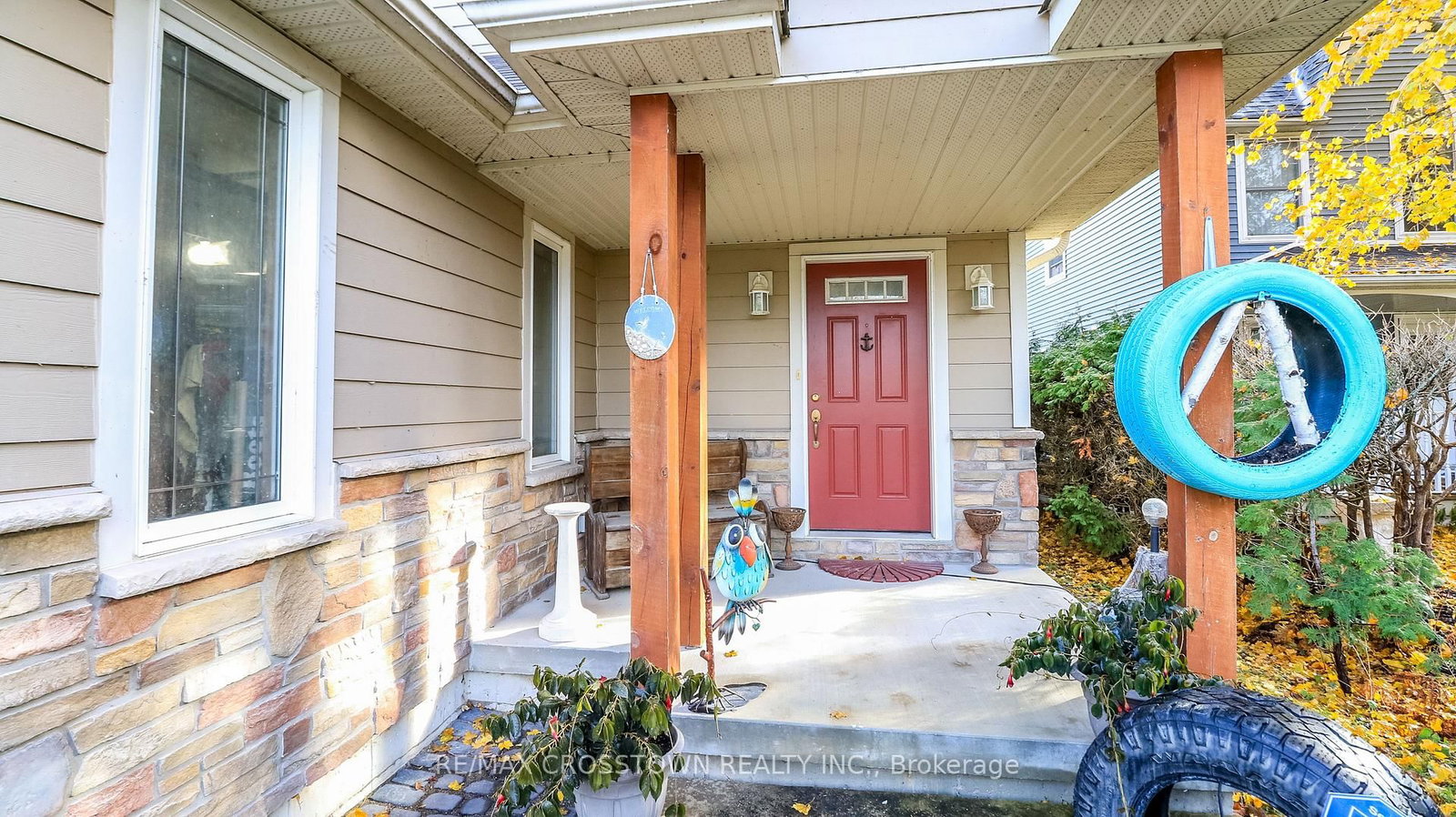 Detached House for sale at 2325 Crystal Beach Road, Innisfil, Ontario, L9S 3W8 - Alcona - MLS: N12831216