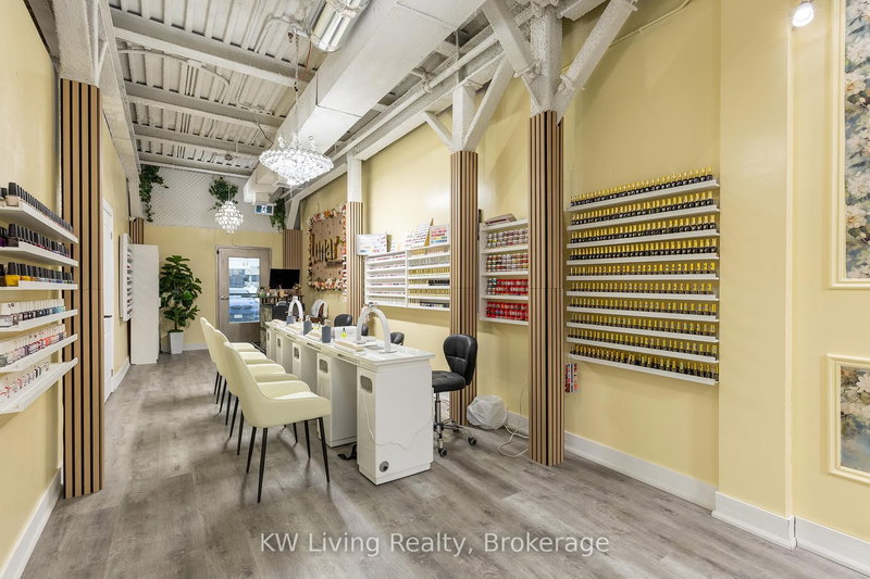 14 - 8740 Jane St, Vaughan, L4K 2M9 | Image 2