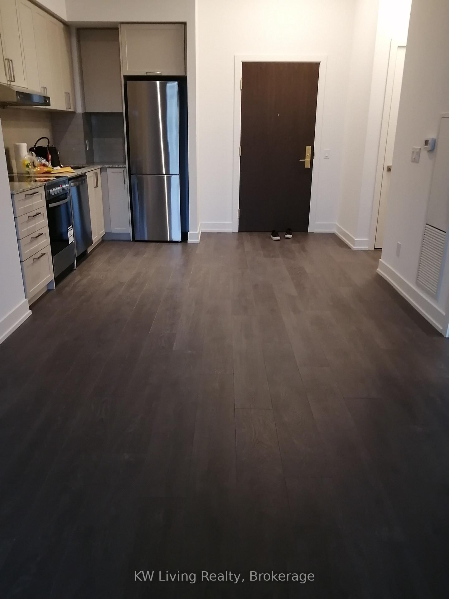 268 Buchanan Drive, Unit 822W - Photo 2