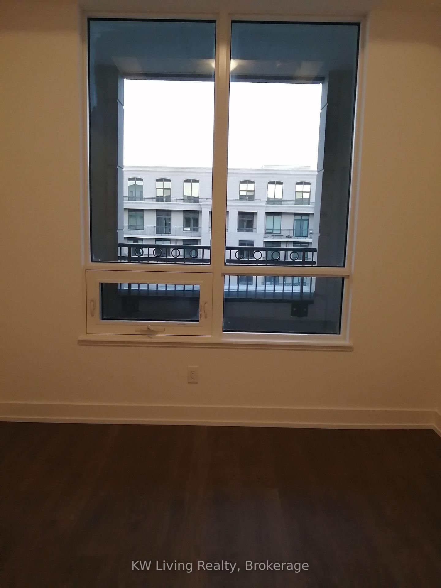 268 Buchanan Drive, Unit 822W - Photo 4