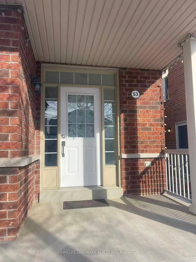 53 Ralph Chalmers Avenue