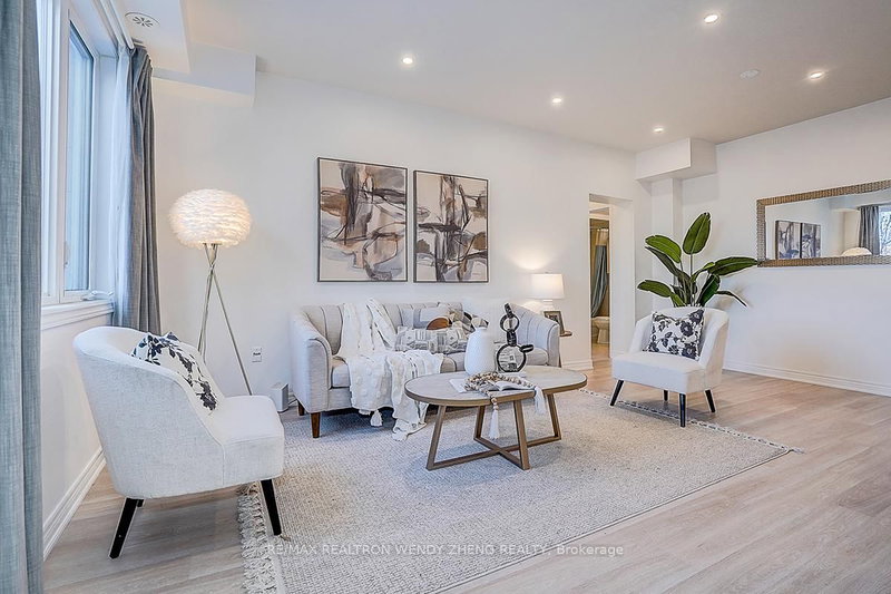 261 Aldergrove Dr, Markham, L3R 2L8 | Image 3