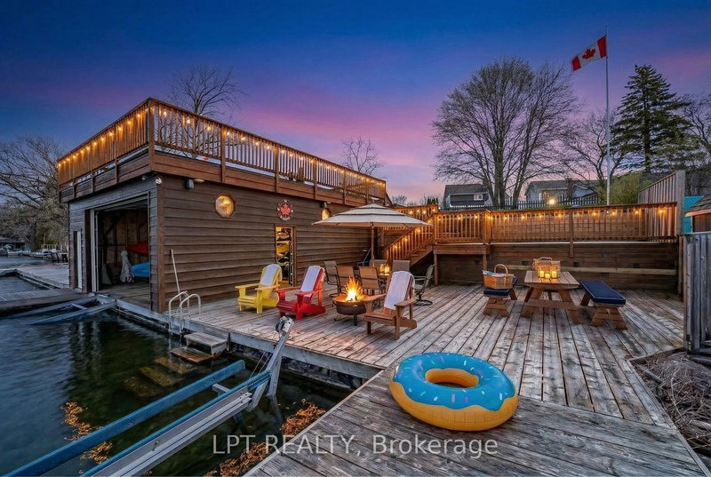 229 Lake Dr N, Georgina, L4P 3C8 | Image 3