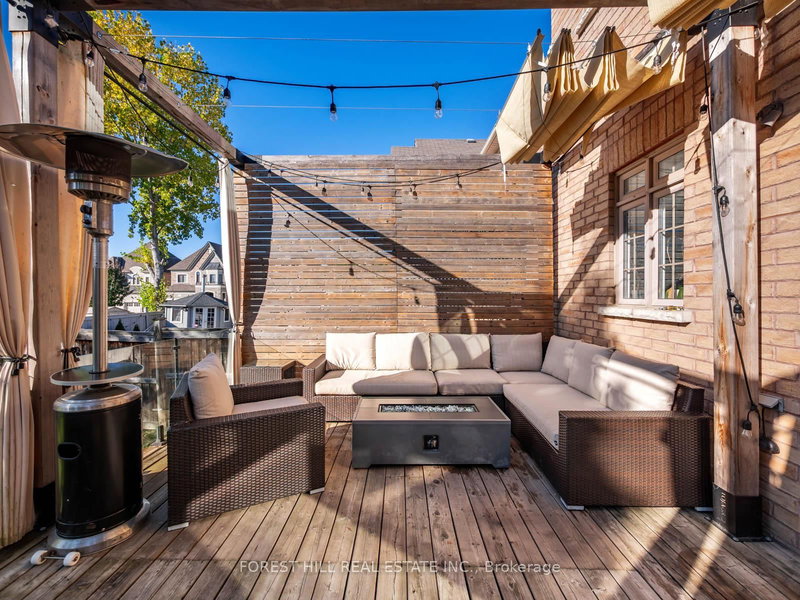 232 Luca Ave, Vaughan, L6A 0X3 | Image 3