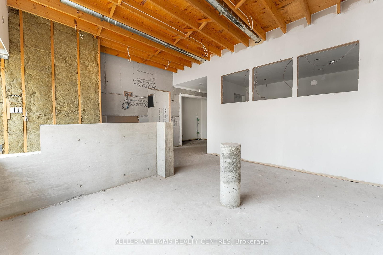 138 Sandiford Drive, Unit 4 - Photo 9