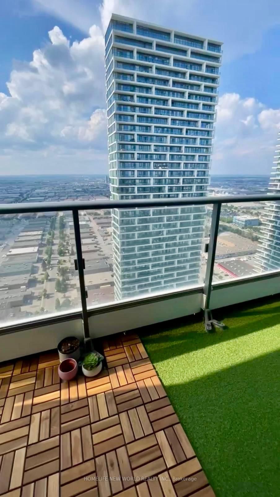 5 Buttermill Avenue, Unit 4911 - Photo 14