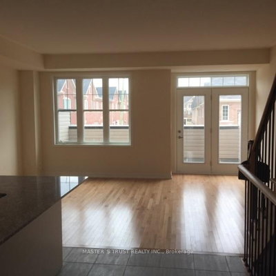 19 Torah Gate | Vaughan | Image