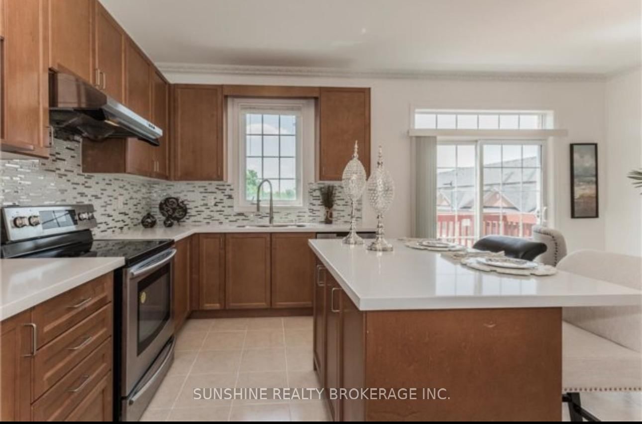 Detached House for lease at 100 Fred Mclaren Boulevard, Markham, Ontario, L6E 0L3 - Wismer - MLS: N12837432