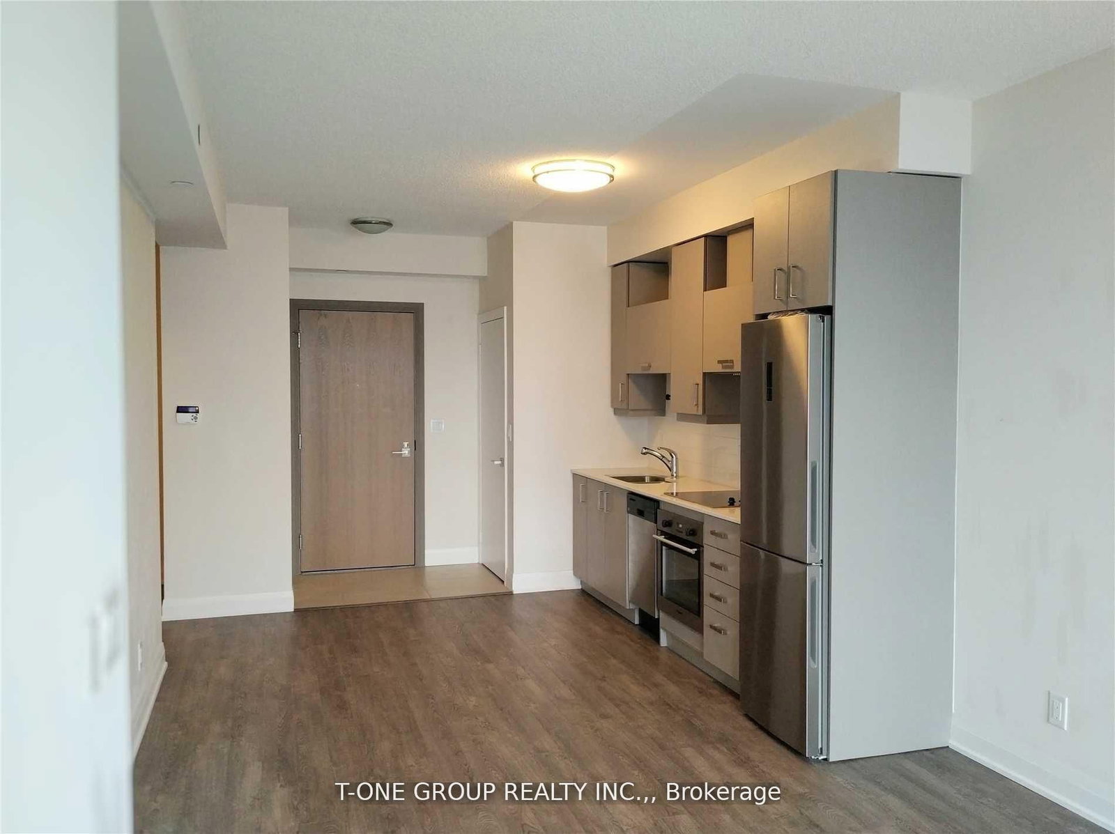 28 Uptown Drive, Unit 723 - Photo 4