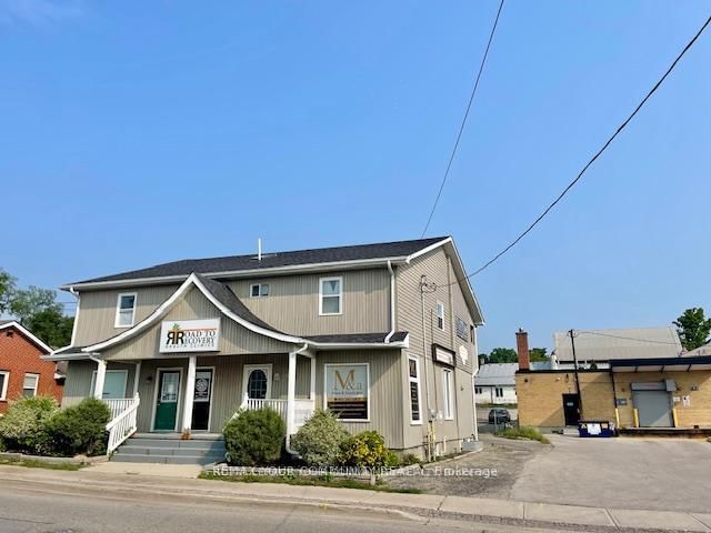 C - 13 John St W, Bradford West Gwillimbury, L4N 2J9 | Image 2