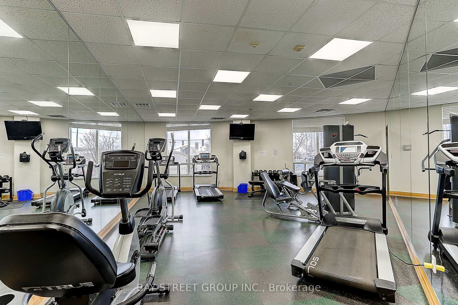 7373 Kennedy Road, Unit Ph05 - Photo 19