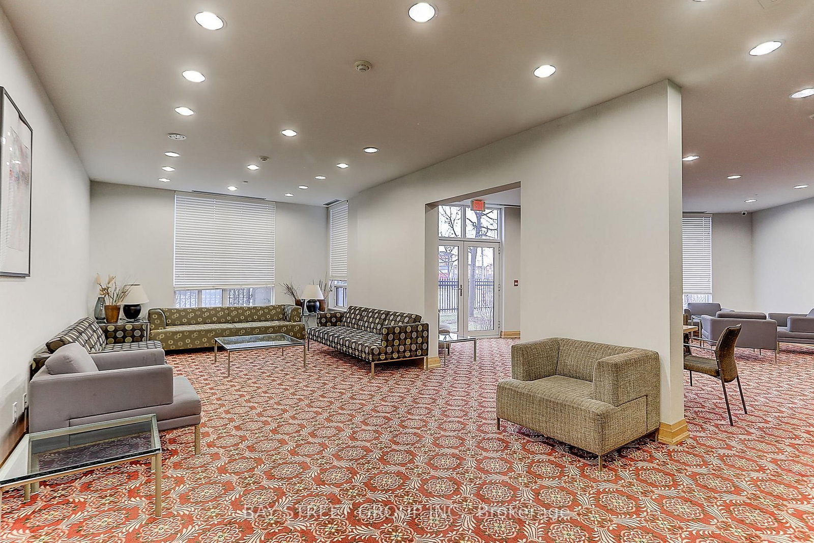 7373 Kennedy Road, Unit Ph05 - Photo 21