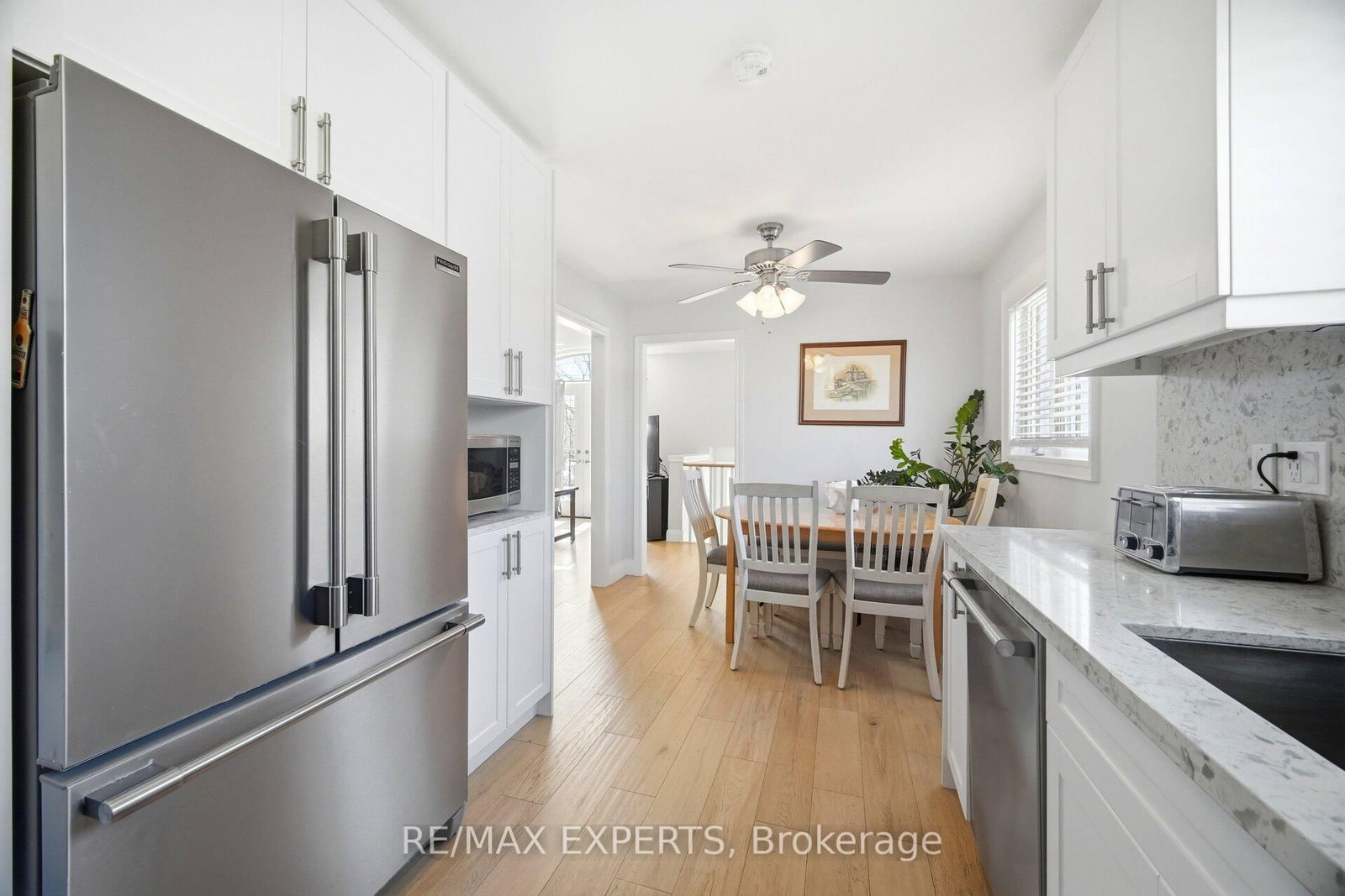 Semi-Detached House for sale at 75 Corkwood Crescent, Vaughan, Ontario, L6A 3B4 - Maple - MLS: N12839634