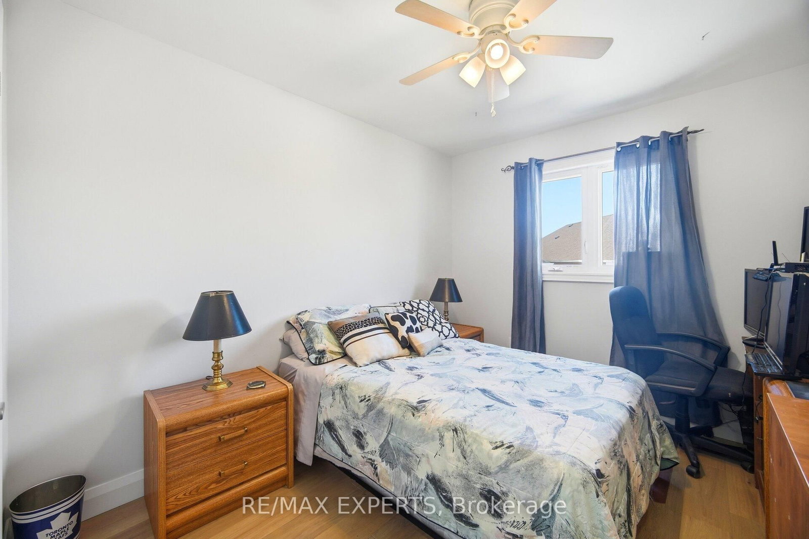 Semi-Detached House for sale at 75 Corkwood Crescent, Vaughan, Ontario, L6A 3B4 - Maple - MLS: N12839634