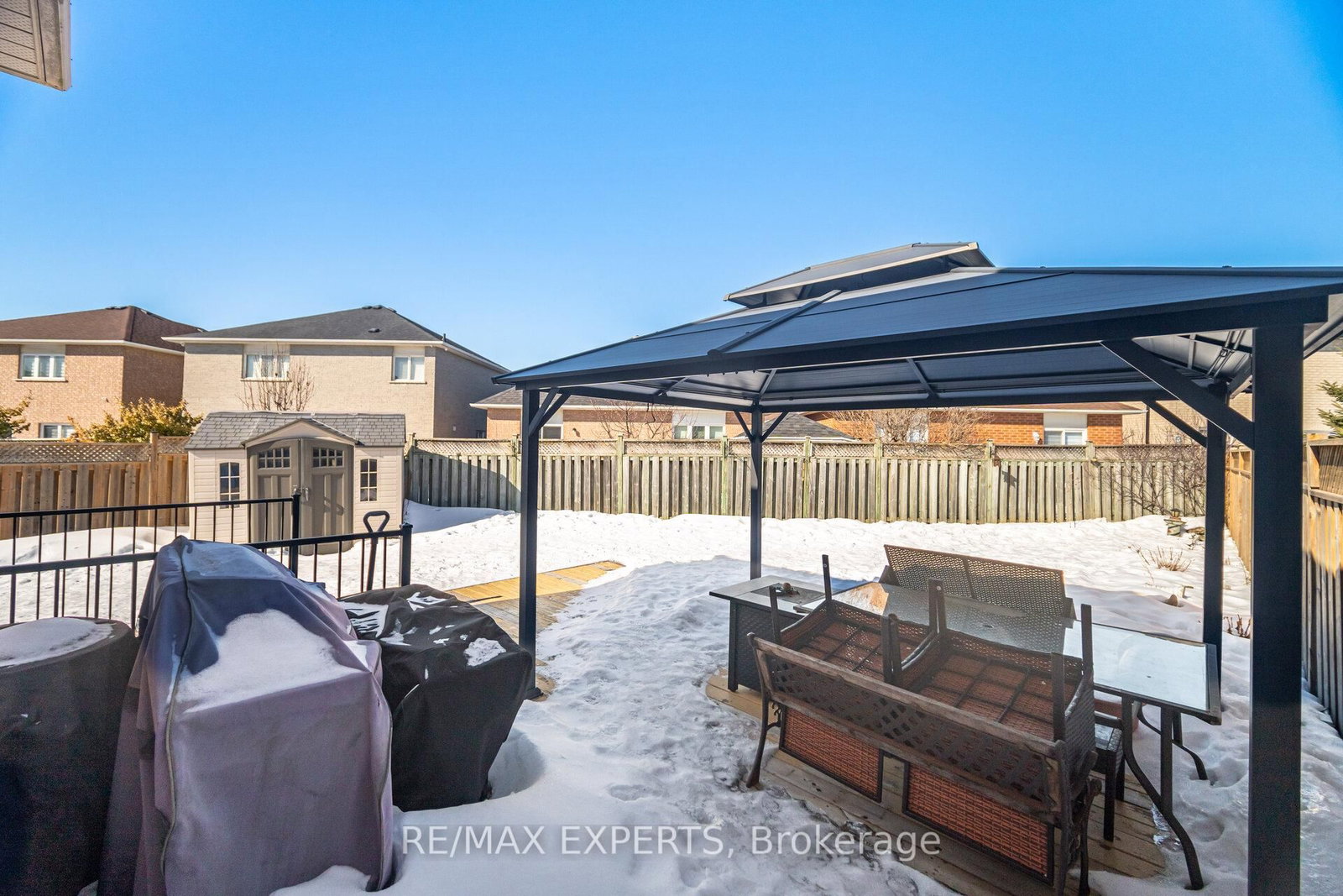 Semi-Detached House for sale at 75 Corkwood Crescent, Vaughan, Ontario, L6A 3B4 - Maple - MLS: N12839634