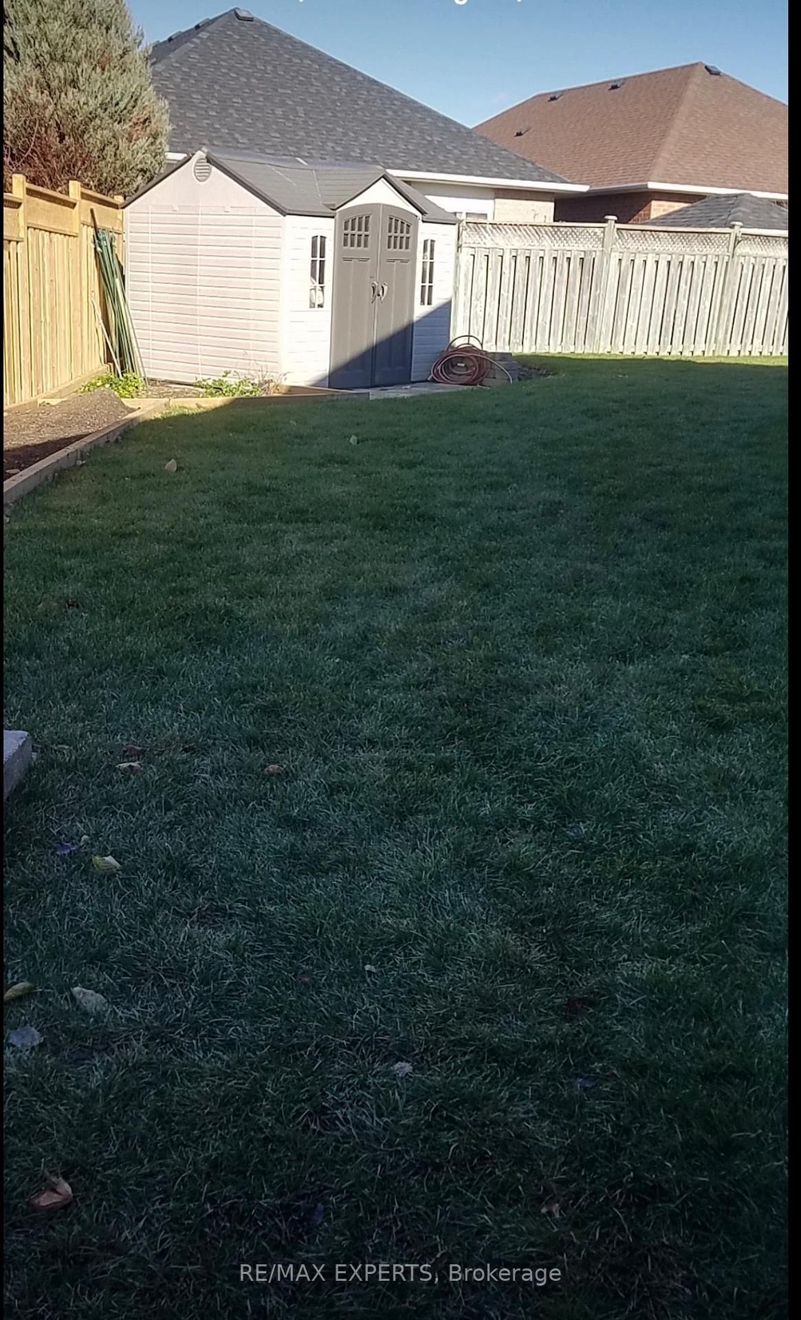 Semi-Detached House for sale at 75 Corkwood Crescent, Vaughan, Ontario, L6A 3B4 - Maple - MLS: N12839634