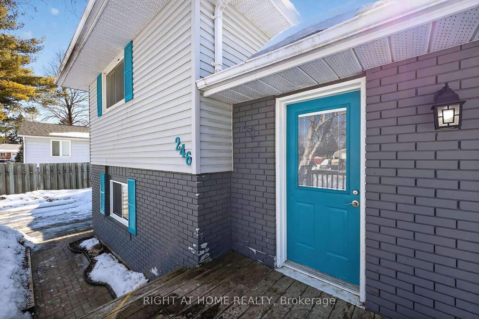 Detached House for sale at 246 Calford Street, Essa, Ontario, L0M 1B0 - Angus - MLS: N12839724