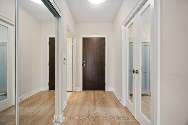 263 - 23 Cox Boulevard