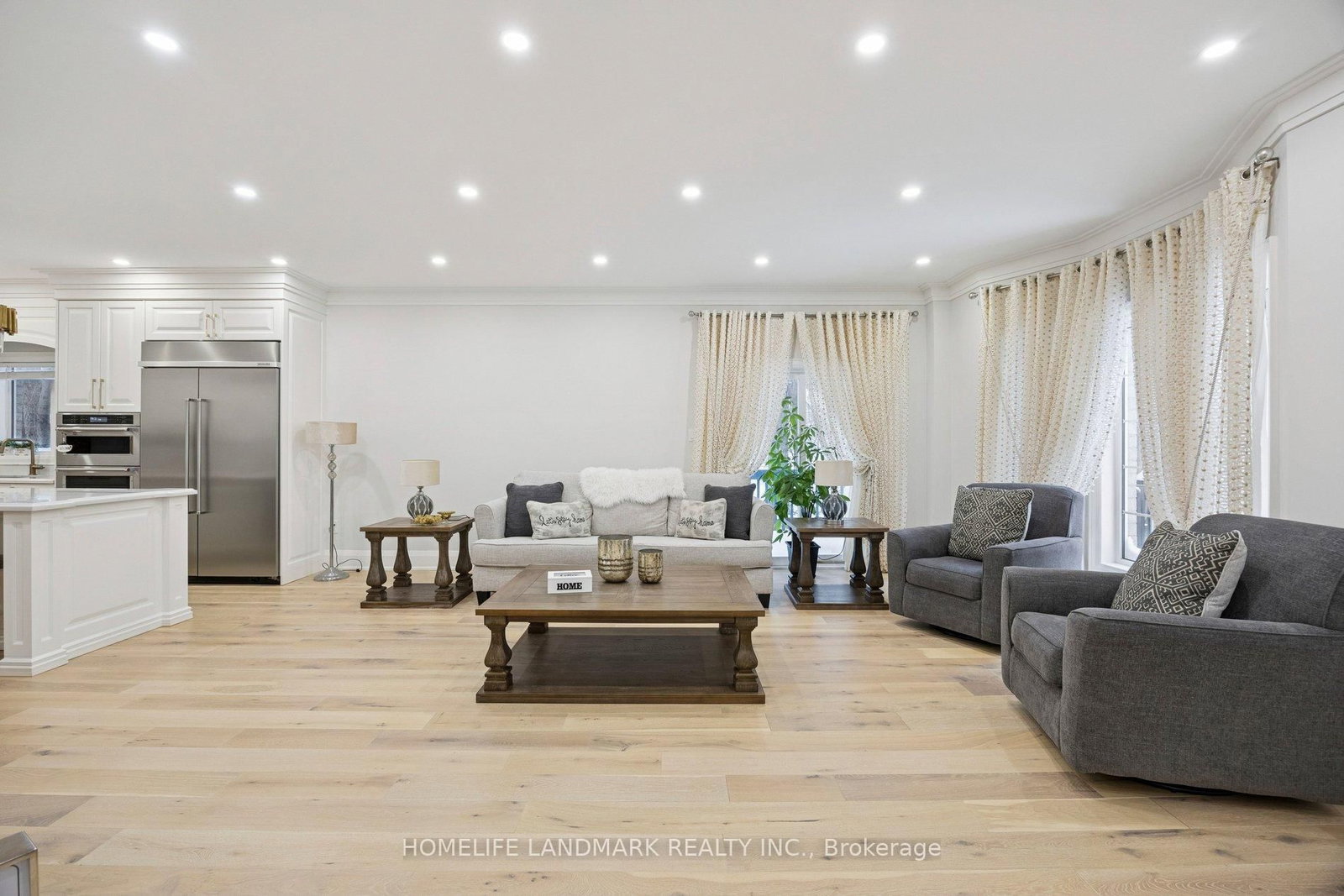 Detached House for sale at 49 Pearson Avenue, Richmond Hill, Ontario, L4C 6T3 - South Richvale - MLS: N12840266