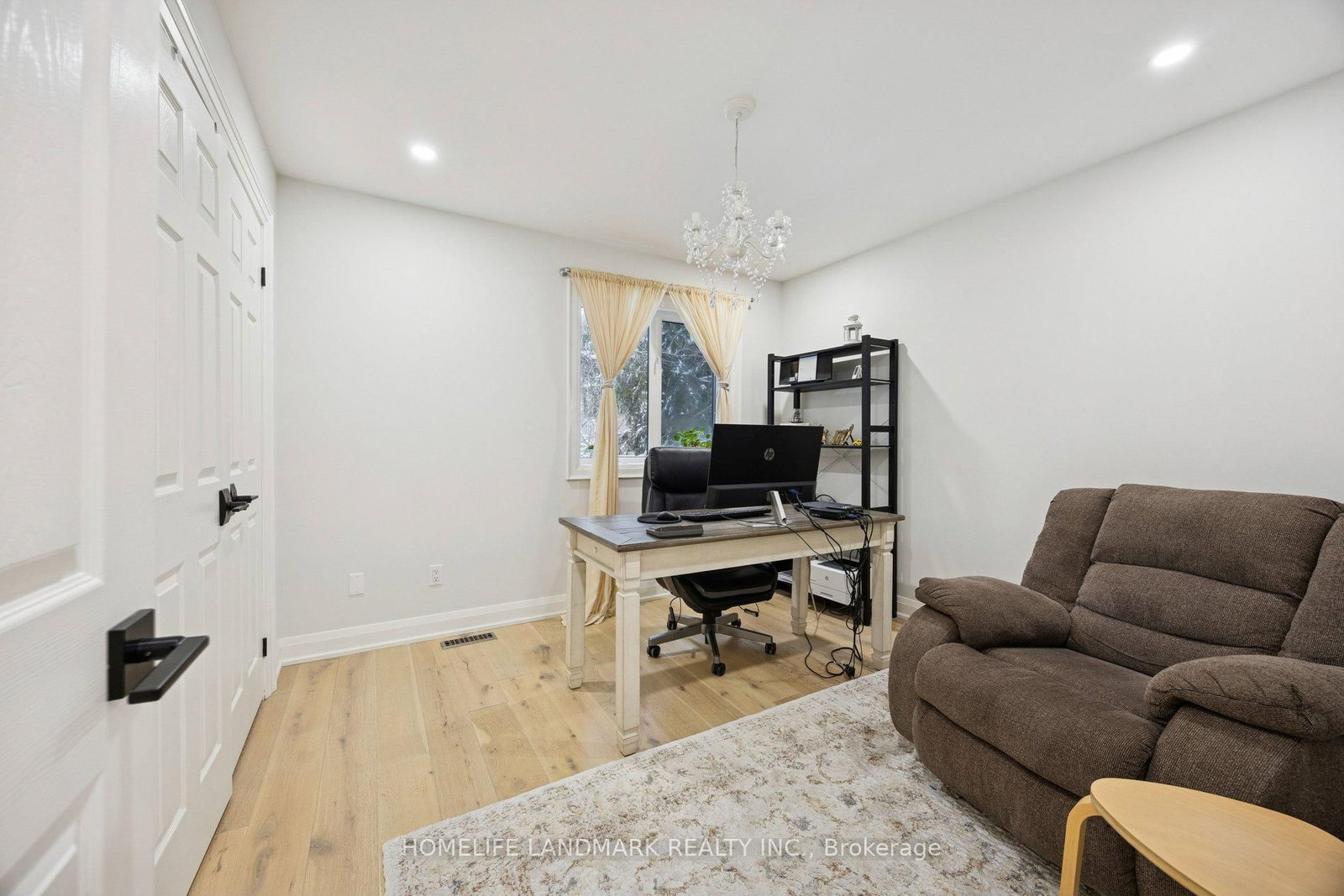 Detached House for sale at 49 Pearson Avenue, Richmond Hill, Ontario, L4C 6T3 - South Richvale - MLS: N12840266