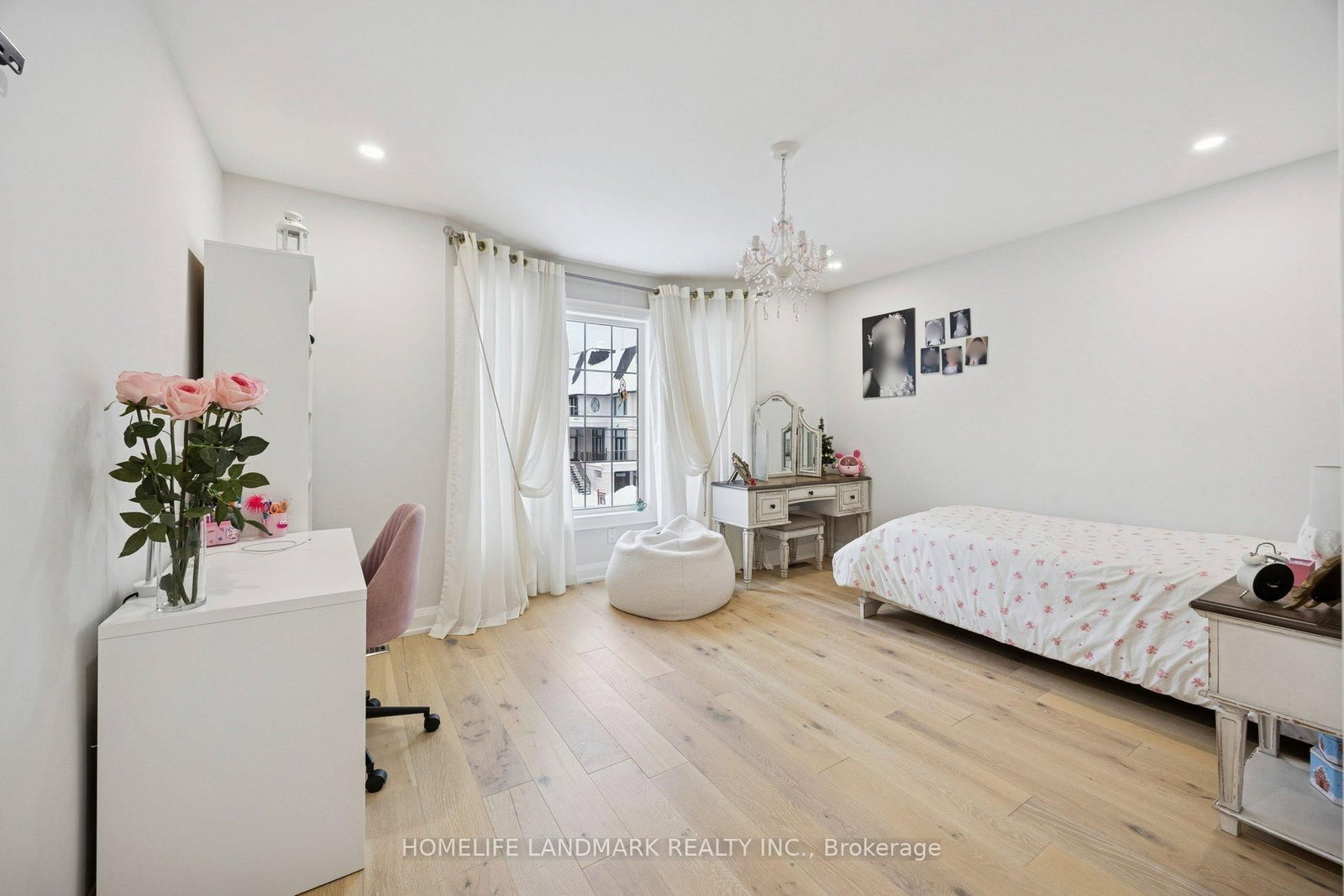 Detached House for sale at 49 Pearson Avenue, Richmond Hill, Ontario, L4C 6T3 - South Richvale - MLS: N12840266