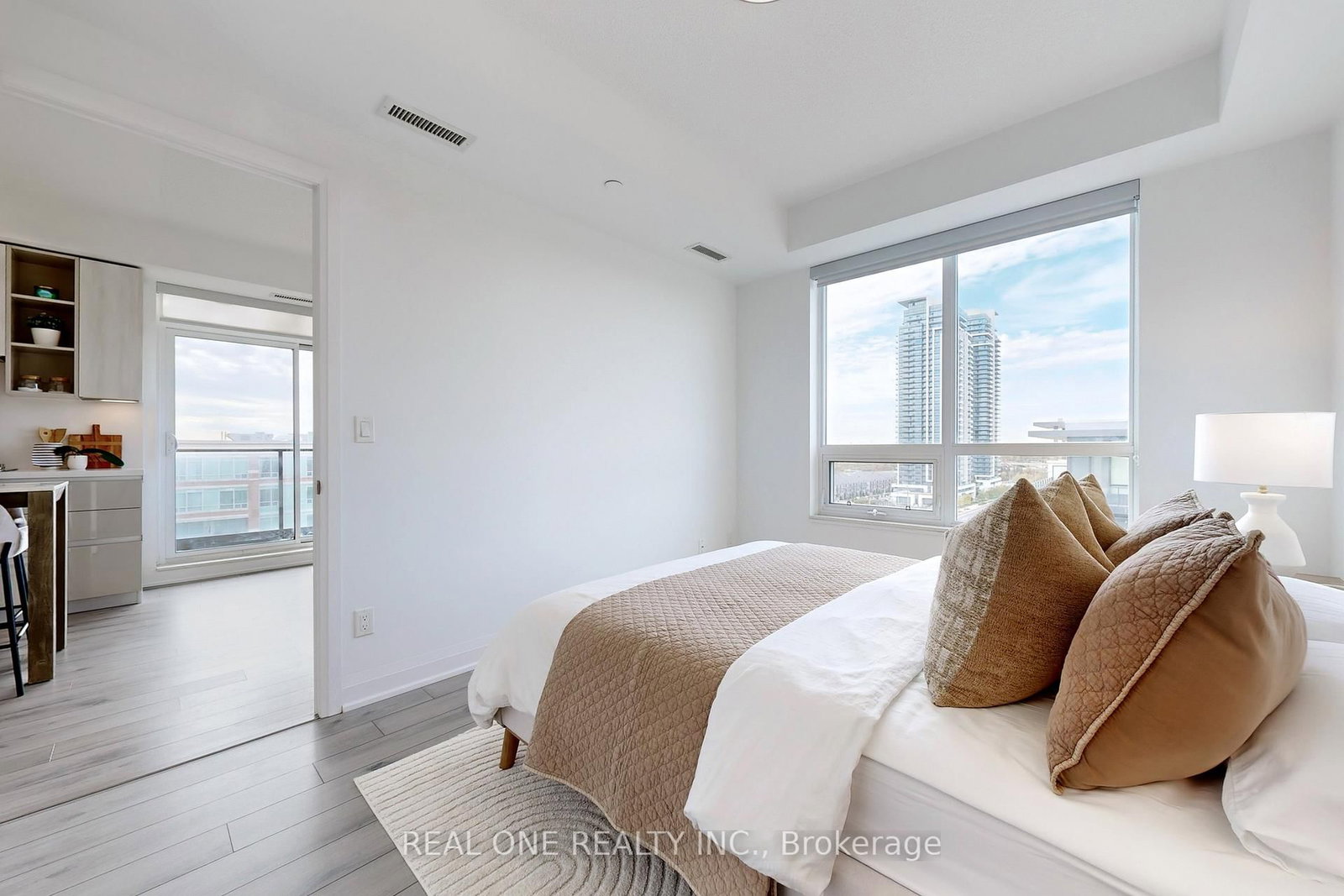 Condo for sale at 1209-398 Highway 7 Road, Richmond Hill, Ontario, L4B 0G6 - Doncrest - MLS: N12840596