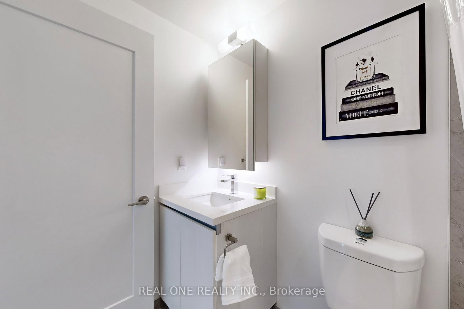 Condo for sale at 1209-398 Highway 7 Road, Richmond Hill, Ontario, L4B 0G6 - Doncrest - MLS: N12840596