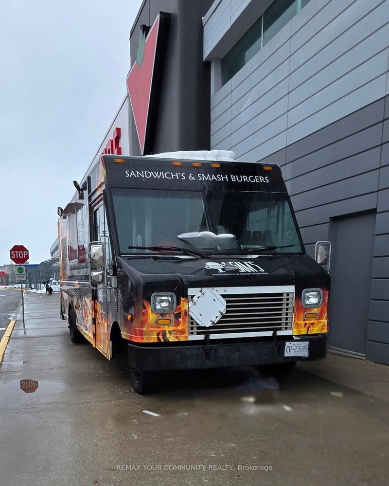 250 Silver Linden Dr (Food Truck) Dr, Richmond Hill, L4B 4W7 | Image 3