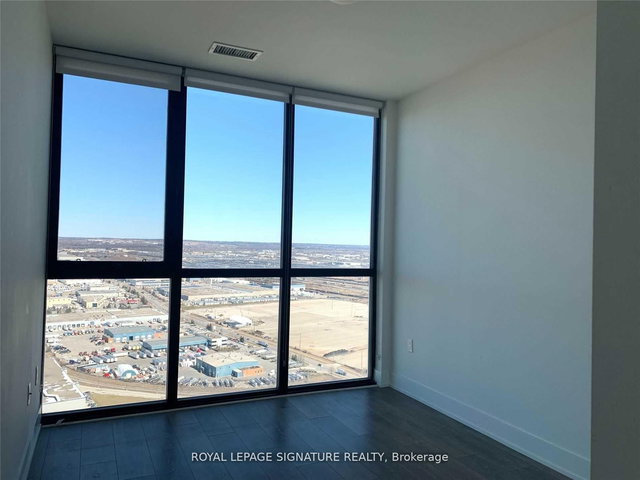 3707 - 2916 Highway 7 Road