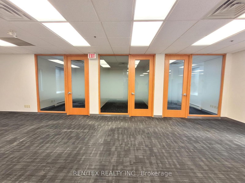 130 - 4500 Highway 7, Vaughan, L4L 4Y7 | Image 3