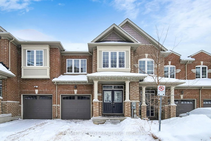 208 Harding Park St, Newmarket, L3Y 0E3 | Image 2