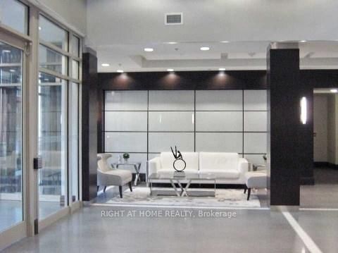 703 - 75 King Williams Cres, Richmond Hill, L4B 0C1 | Image 3