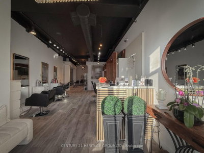 Unit 9 — 8910 Yonge Street — photo 2